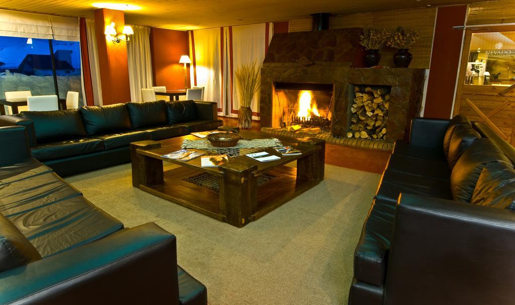 Hotel Y Cabanas Del Nevado Caviahue Exteriör bild